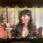 Hannah Simone Instagram - That’s a wrap on Season 2 of Not Dead Yet with my chosen family of the best cast and crew ❤️❤️❤️ what an incredibly funny ten episodes we got to do together! Hope you love them as much as loved making them for you xo