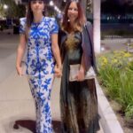 Hannah Simone Instagram – I had the great honor of co-hosting a celebration for all the South Asian Oscar nominees so I of course made to show up in head to toe South Asian drippppp 

Thank you @naeemkhannyc and @amrapalijewels and of course to my stunning date @msfruch Swipe thru to see how my chosen sister and I try to hold it together being fancy for the night 😂😂😂😂
❤️🇮🇳❤️🇮🇳❤️🇮🇳❤️

Styling: Queen @highheelprncess 
Makeup: @fabiolamakeup 
Hair: @robertramoshair