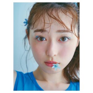 Haruka Fukuhara Instagram - .
素敵な写真をたくさん撮って頂きほんまに嬉しかったぁ〜☺︎
#ar9月号