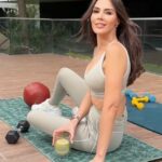 Hatice Şendil Instagram - Size günaydın demeye geldim🍋‍🟩
