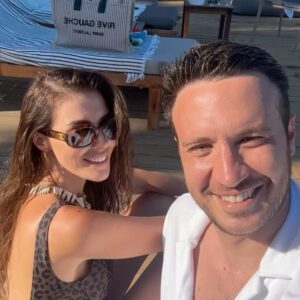 Hatice Şendil Instagram - Benim Güzel Ailem🏡