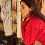 Hatice Şendil Instagram - Bonbon rouge à Paris