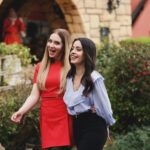 Hayal Köseoğlu Instagram - Sürpriz sonlu güzellikler 🥰 Akşam görüşürüz ✨✨ #HudutsuzSevda #Damla