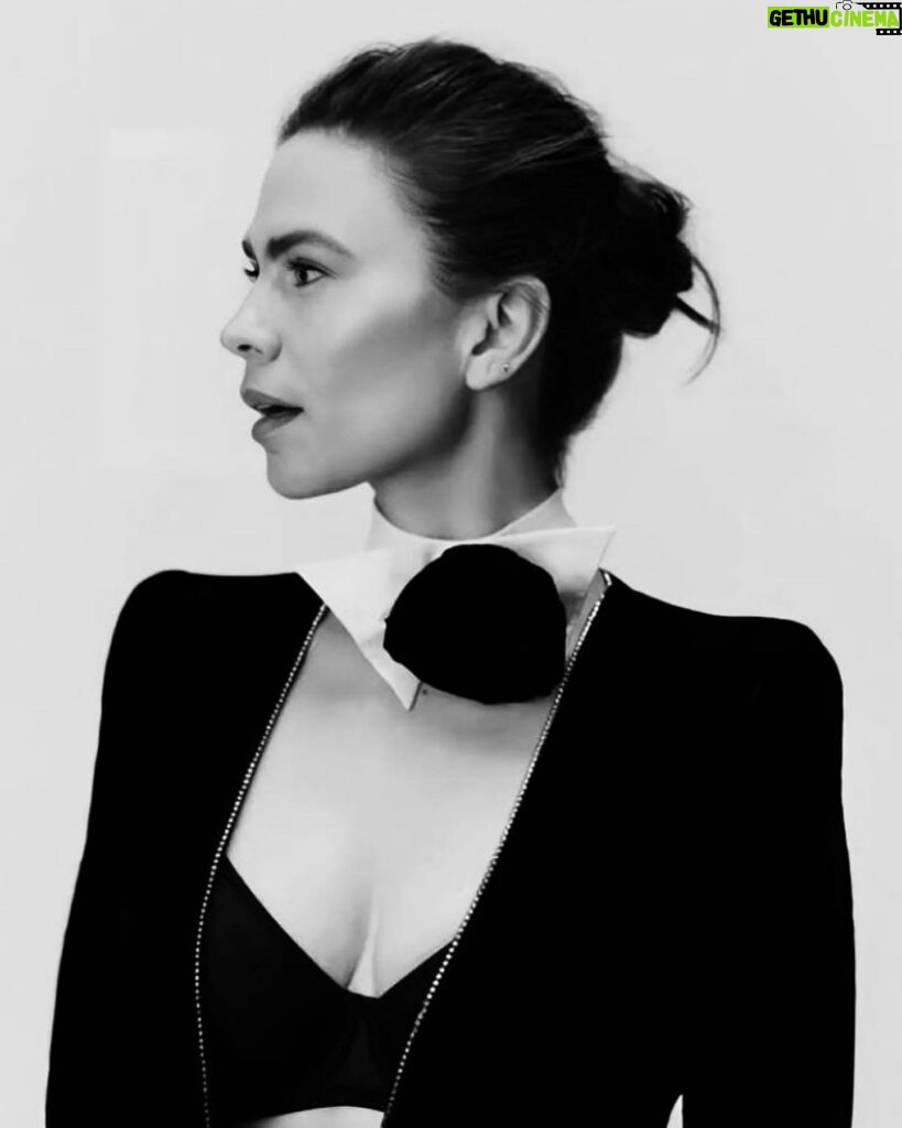 Hayley Atwell Instagram - Loved this shoot for @roseandivyjournal 🤍🖤