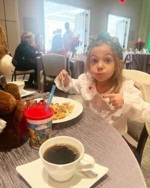 Haylie Duff Instagram - Core memories made today! 🧸♥️ Teddy Bear Brunch & The Nutcracker! Love these holiday traditions with my girls! 🥰