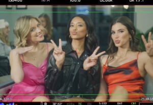 Haylie Duff Instagram - That’s a WRAP on this KILLER movie 🎬 We sure had fun on this one!! Was so blessed with this incredible cast & crew. @tubi @marvistaent
