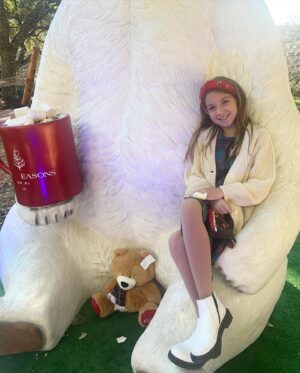 Haylie Duff Instagram - Core memories made today! 🧸♥️ Teddy Bear Brunch & The Nutcracker! Love these holiday traditions with my girls! 🥰