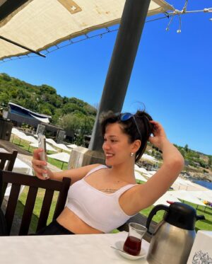 Hazal Subaşı Instagram - yazdumppp🫶