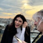 Hazar Ergüçlü Instagram - Backstage @istanbullifedergisi 🌷