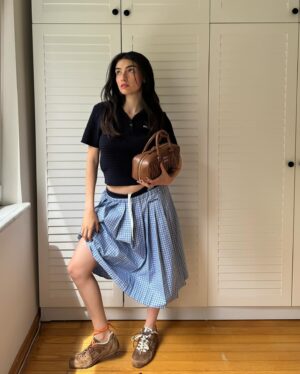 Hazar Ergüçlü Instagram - 👛 @miumiu  #miumiu #miuarcadie