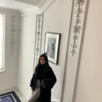 Hazar Ergüçlü Instagram - 💙 @burberry