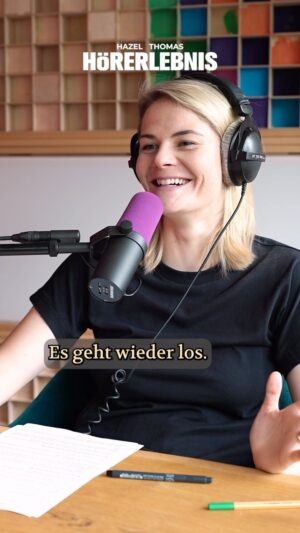 Hazel Brugger Instagram - Ich bin wieder schwanger. #hazelthomashörerlebnis