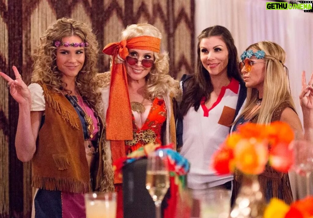 Heather Dubrow Instagram - Since costume parties are kind of an #RHOC thing… Enjoy these flashbacks in case you need last minute Halloween inspo !!! 👀 I wonder if anyone can outdo @tamrajudge’s “Heather Dubrow” costume… ??? Tamra got nominated for “Best Dressed In A Costume” at The Bravos this year but maybe one of you can top it ???! 😂😂💃🏻 Tag me if you do ! Stay safe out there ! 🧡🧡🎃