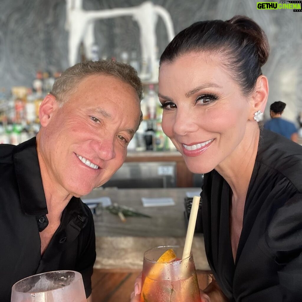 Heather Dubrow Instagram - In the spirit of Thanksgiving… SWIPE for what I’m thankful for the most. ❤️ The twins are HOME, our house feels FULL and I’m ready for a week of family, friends, and FOOD !!!