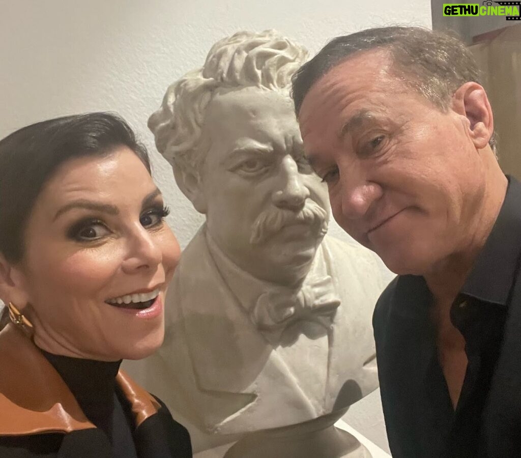 Heather Dubrow Instagram - Archives from PARIS 💃🏻From my look at the @louisvuitton fashion show to the BEST croissant ever at @legeorgeparis & everything in between - Paris was perfection ❤️ I still have so much I haven’t shared but before I do- what would you like to see more of?? An HD-approved Paris guide? A full Paris vlog? LMK in the comments !!