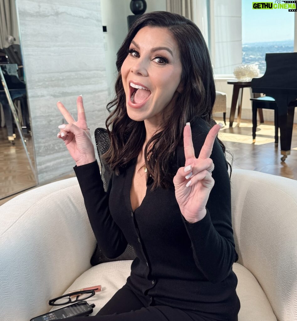 Heather Dubrow Instagram - My “I’m filming something FUN” pose 😂😂💃🏻 I can’t share YET… so I’m using this post as an excuse to do a Q&A !! I’ve built this community of people who I genuinely enjoy connecting with and the last one I did was so fun so… ASK ME ANYTHING ! Can be about: fashion, home updates or home decor, hosting tips, parenting, travel, RHOC-related– anything & everything you want! 💃🏻💃🏻💃🏻