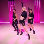Heather Morris Instagram - MAKING HISTORY WITH THE FIRST POPSUGAR DANCE HEELS CLASS! Class is officially LIVE and available on both YouTube and PopSugarFitness website. Link in Beacons Bio Thank you to Mina and Sam for being the best assistants out there!