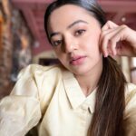 Helly Shah Instagram - Fifty shades of tiredness in this post 🤣 Outfit: @kaftanize_clothing Brand Pr : @socialpinnaclepr x @styling.your.soul Clicked by : @iam_rajinamdar