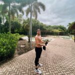 Heslaine Vieira Instagram - Sábado☀️