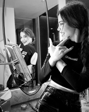 Hilal Altınbilek Instagram - #blackfriday 🖤🌘📸 @tugceonyil