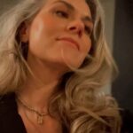 Hilarie Burton Instagram - Who wants to join my Mischief Drama Club?? Theatre is a vital asset for a community, whether you’re a performer or audience member, professional or amateur. But it’s especially important for our young people! Get your tickets for our April 14th fundraiser at @rbkcenter , and join the Mischief Drama Club. We are gonna sing and act our faces off! Tickets in the link in my bio. See you soon!!!!
