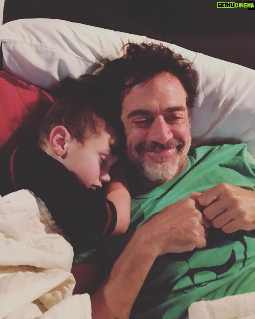 Hilarie Burton Instagram - We. Are. Negan. Tonight is the @tribeca premiere of @amcthewalkingdeadcity , and i just wanted to take a second to honor my husband, @jeffreydeanmorgan . I remember him pouring over the graphic novels and scripts when this opportunity first came along. Gus was so little. We all lay in bed while Daddy studied and prepped. And when that first episode of Negan aired……lord. We had no idea the change it would create in our lives. If you hated him? It’s because Jeffrey is amazing. If you loved him? It’s because Jeffrey is amazing. But what you didn’t see is a man who spent years flying home every single second he could so that in the midst of all of this work he didn’t miss soccer games or recitals or parties. You didn’t see the guy who forgoes sleep so that he can show up for his crew and show up for his family. Dead City is gonna be awesome. Because Jeffrey has more fun on camera than anyone else I know. And when he’s a bad guy??? I am INTO IT!!! Congrats to the radiant @laurencohan and the rest of the Dead City gang. Can’t wait to celebrate all of you.