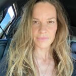 Hilary Swank Instagram - Loving my hair cut @kristenshawhair 😘 And the styling left over from a fun photoshoot I did yesterday with my bestie, @robertvetica 💝 More to come on all!!😜💃🏻Hope everyone is having a great day! 💜