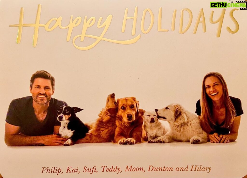 Hilary Swank Instagram - Happiest Holidays, everyone from our pack to yours‼️ Thinking of you all and wishing with all my might for many blessings today and always. 🙌🏽✨💝 #MerryChristmas #HappyHolidays #AdoptDontShop #WhoRescuedWho