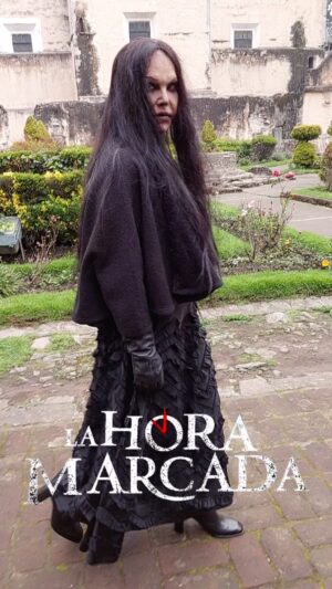 Hilda Abrahamz Instagram - Tras cámaras de LA DAMA DE NEGRO 🔥🔥🔥

Ya vieron LA HORA MARCADA por  @vix ??? 🔥🔥🔥

#HildaAbrahamz #lahoramarcada #ladamadenegro #seriemexicana #Mexico