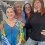 Hilda Abrahamz Instagram - Y así pasamos la tarde con la familia en nuestra casa 💜✨✨✨ Feliz día de la madre 💜✨✨✨✨✨ Me siento feliz de disfrutarte mamá @hildanavarro34 gracias hija mía @danielagrate por siempre ser tan especial y cocinar para nosotras.💜✨✨✨ Las amo ✨✨✨✨