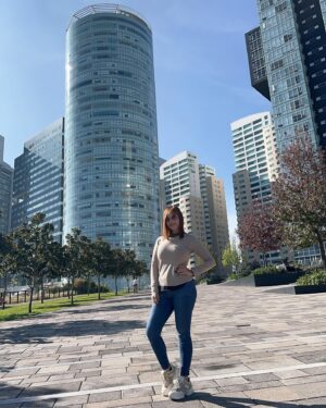 Hilda Abrahamz Instagram - En el mágico Parque La Mexicana, encontré paz y alegría. Entre sus senderos verdes y flores coloridas, cada foto captura momentos llenos de luz y sonrisas. Ven, déjate envolver por su encanto y celebra la vida en cada paso.

Cuál es tu foto favorita?? 

#ParqueLaMexicana #NaturalezaMexicana #MomentosInolvidables #FelicidadEnCadaFoto #SerenidadYAlegría #ExplorandoMéxico #HildaAbrahamz