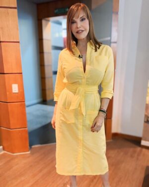 Hilda Abrahamz Instagram - 🌟✨😊 ¡La felicidad es el resultado de seguir nuestras pasiones! En esta etapa de mi vida, me siento plena y realizada como mujer, madre, productora y primera actriz. Cada día es una oportunidad para crecer y hacer realidad mis sueños. 💃🎥🌸

Soy una mujer empoderada que se enfrenta a desafíos y rompe barreras. Mi amor por el arte y mi papel como madre se entrelazan en una maravillosa sinergia ahora como productora. 🎭💖✨

¡Acompáñame en este viaje de empoderamiento y éxito! Juntos podemos lograr cosas increíbles mientras persigo mis sueños y sigo inspirando a otros. 🌟💪🌈 vamos por más 🚀🚀🚀

Outfit @natashamoda ✨✨✨

#Felicidad #Realización #SueñosHechosRealidad #MujerEmpoderada #MadreProductora #PrimerActriz #Emprendedora #Arte #Éxito #Inspiration #HildaAbrahamz