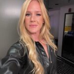 Holly Holm Instagram - On our way. Press conference #ufc300 🙂