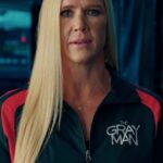 Holly Holm Instagram - We train to be uncatchable. We train to be unstoppable. Join me and THE GRAY MAN to train like action's new spy hero: Ryan Gosling as Sierra Six 👊 Learn the moves in the full training video exclusively on YouTube.com/UFC, and check out #TheGrayMan now on Netflix! #ad