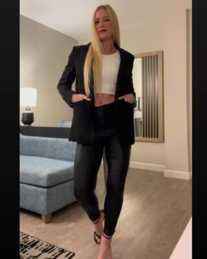 Holly Holm Thumbnail - 67.6K Likes - Top Liked Instagram Posts and Photos