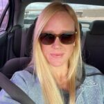 Holly Holm Instagram - Just rockin my new sunglasses courtesy of @the_aussie_girl_angerfist and @dee_c_shaw 😁 Thank you!!!!