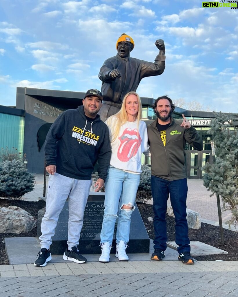 Holly Holm Instagram - What an honor to meet the legend Dan Gable and the wrestling team at @iowahawkeyewrestling . Any time I can go see my guy @realvvoods wrestle live you know I’ll be there. Tom Brands, Jeni Brands, Chad and everyone at Iowa City. Thank you for the experience and the hospitality. This was my first experience at a major dual meet. I hope to make it back to this electric place. 🔥 And as ALWAYS, it’s great spending time with some of my favorite people @izzystylewrestling @clayguida @kennedyblades #izzystylewrestling #teamwoods