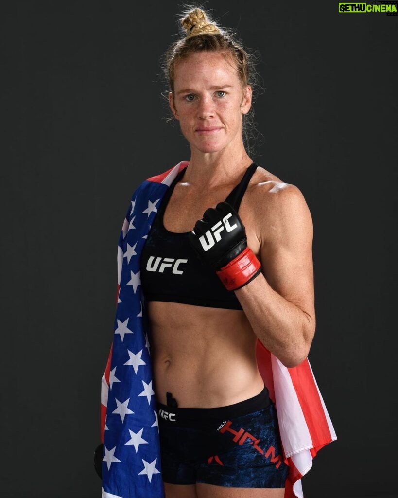 Holly Holm Instagram - God bless America!!!! Land of the free. Home of the brave. I’m so thankful for all those who have fought so I can celebrate my freedoms because freedom isn’t free. Happy 4th of July!!!