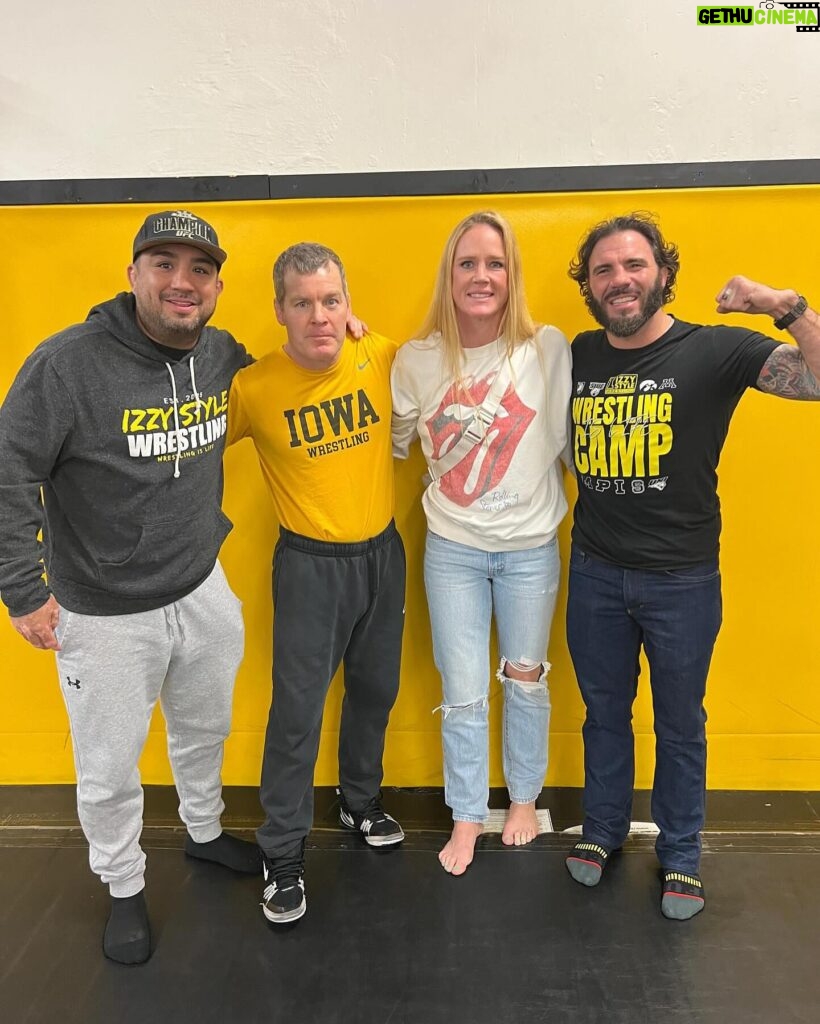 Holly Holm Instagram - What an honor to meet the legend Dan Gable and the wrestling team at @iowahawkeyewrestling . Any time I can go see my guy @realvvoods wrestle live you know I’ll be there. Tom Brands, Jeni Brands, Chad and everyone at Iowa City. Thank you for the experience and the hospitality. This was my first experience at a major dual meet. I hope to make it back to this electric place. 🔥 And as ALWAYS, it’s great spending time with some of my favorite people @izzystylewrestling @clayguida @kennedyblades #izzystylewrestling #teamwoods