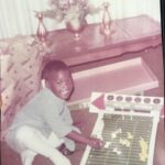 Holly Robinson Peete Instagram - That’s My Pisces Quarterback! Happy Birthday, Hun!! 🎂🎆🎶🏈 All my Love and Devotion is yours always and FO’ EVA! Till the RIMS fall off🤣 This 30 plus year journey with you has been a Godsend every last moment. ALL of it. Thank you for continuing to evolve and grow even though you’re an old dog🤣 Most of all thank you for your patience and unconditional love for me and your family—-You are loved and appreciated!! 🎂🎂🎂🎉🎉🎉💕💕💕🙏🏾🙏🏾🙏🏾 @rodneypeete9 #happybirthday #rodneypeete #pisces #piscesseason