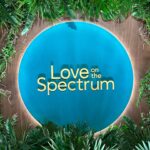 Holly Robinson Peete Instagram - What an excellent way to spend #WorldAutismAcceptanceDay!! I was honored to be asked to moderate a panel for one of my favorite shows #LoveOnTheSpectrum!! I feel like I know these people so well and being a super fan of the show I couldn’t wait to talk to them. 🫶🏾😍If you haven’t seen the show, you don’t know what you’re missing! Thank you @netflix for picking the show up for a season three! 🎉🎉We can’t wait to see what happens as these beautiful people continue their love journeys. It was such a pleasure to meet show creator Cian, as well as Abby, David, Connor, Lise (Connor’s mom) and Dani! Drop a 💙 if you love this show like I do!