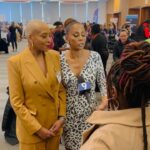 Holly Robinson Peete Instagram - Hello Chicago, Hello!! What a beautiful empowering, uplifting soul-nourishing day! Few places am I more comfortable than in rooms full of autism families🙏🏾🙏🏾😃😃. So thrilled to be part of a fireside chat at @debravines @theanswerinc Annual #Autism And Developmental Differences Expo!! There were so many cool resources and the vibes were so supportive. The community energy was popping! Thank you to everyone who came out. The autism community is a unique one. Especially for black and brown families who don’t have as much access to services and interventions and diagnosis as other communities! Thank you to all the parents who came out to advocate for their children and loved ones 💓💓💓💓💓💓💓