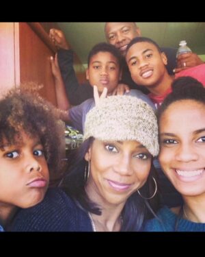 Holly Robinson Peete Instagram - My Four Heartbeats!!! 👦🏽👧🏽👦🏽👶🏽I am forever grateful for the gift of being yalls mommy!!! 🌹😭💐😘 I will always always be here for you. UNCONDITIONALLY. I am just here to love you and support you no matter what!!! FOREVER! There are not enough words to describe my pride for each one of you. And the fact that y’all adults still like to hang out with and snuggle with your mom??? That’s a win-win win-win! #DeepLove #FourPeete 💓💓💓💓 #meetthepeetes #mothersday