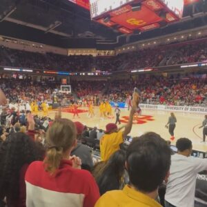 Holly Robinson Peete Instagram - Soooo Funnn! Congratulations @uscwbb!!! #SweetSixteenBound ✌🏾❤️💛🏀 #marchmadness #FightOn #uscwomensbasketball