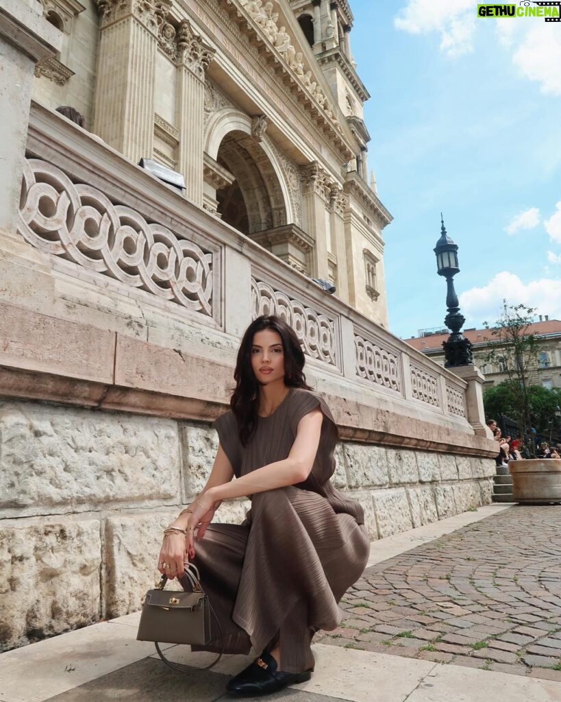 Holly Scarfone Instagram - Budapest from Day to night ⭐️ What an amazing country filled with beautiful people. From opulent architecture to decadent food, my trip was embellished with kind people, top service, and hospitality. Thank you so much Hungary. I can’t wait to come back. @visithungary #ad