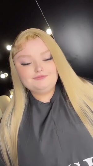 Honey Boo Boo Instagram - just WAIT for the pictures 🤩  wig 💇🏼‍♀️ @stizzygii  install 💆🏼‍♀️ @tiasiaslays_  lashes 💄 @lashedby_dannii