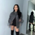 Honey J Instagram - 오늘은 좀 흔들린게 좋네💗