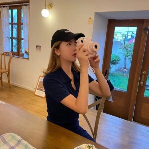 Hong Jin-young Instagram - 통영 그리고 여름🐚