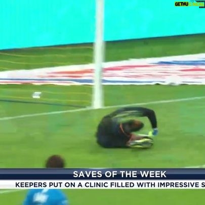 Hope Solo Instagram - Remember this choice for Save of the Week back from our debut @jstlouis16? Can’t wait to talk goals, saves and all things ⚽️ again You can catch this weekend’s best save on #WeekendWinners! Back on @beinsportsusa tonight at 7 PM ET/ 4 PM PT