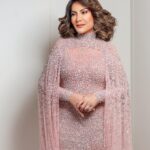 Huda Husain Instagram - 💗 @yousef_aljasmi @mahmeed_stylist @ballystudio